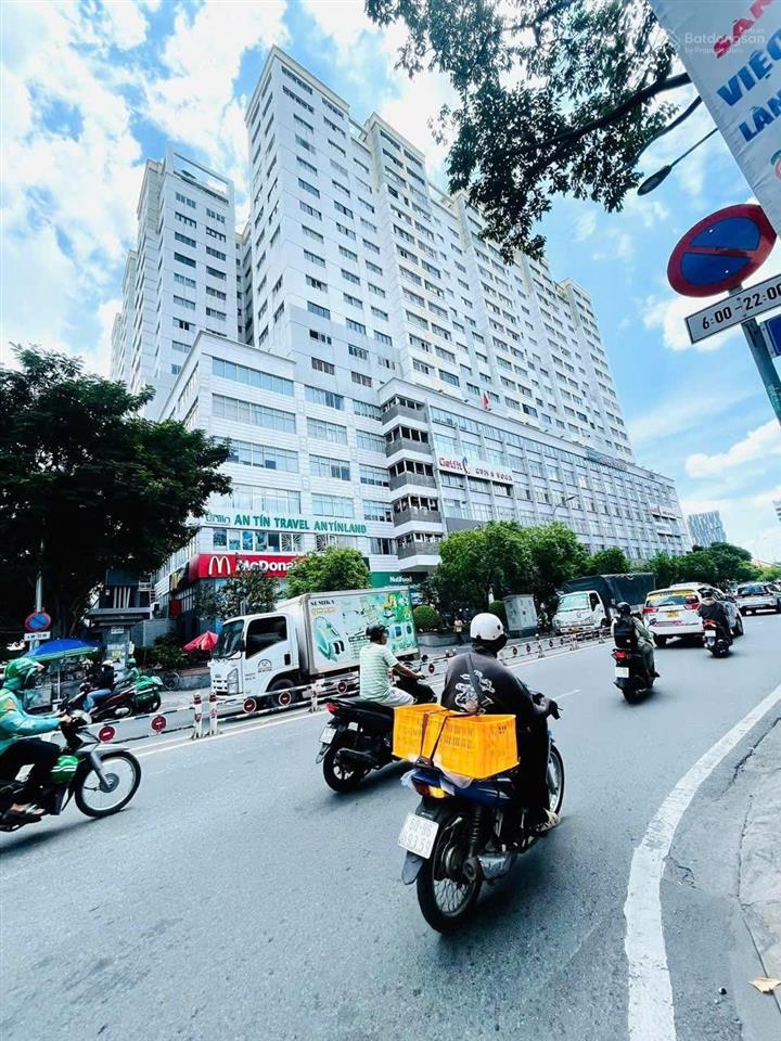 Siêu phẩm nhà 2 mặt tiền kinh doanh  mt vĩnh khánh mặt tiền sau hẻm xe tải