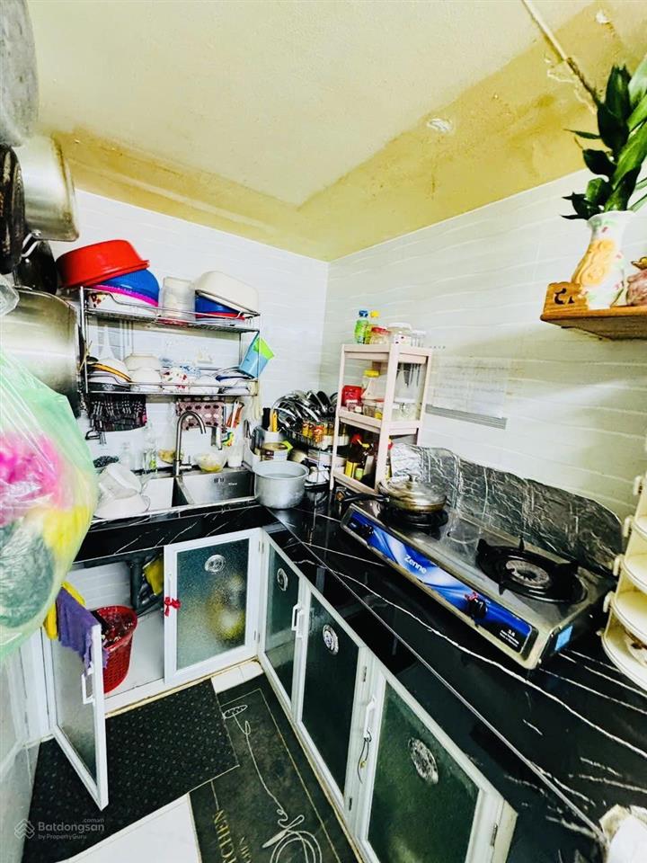 Siêu phẩm nhà 2 mặt tiền kinh doanh  mt vĩnh khánh mặt tiền sau hẻm xe tải