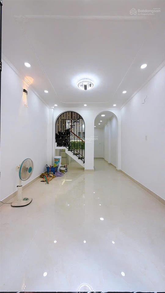 Chính chủ bán nhà quận 4 hẽm cận kề hxh  qh ra nhà mặt tiền 12 m
58 tôn thất thuyết thông san