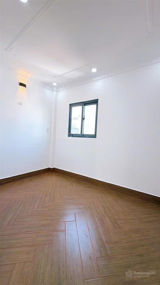 Chính chủ bán nhà quận 4 hẽm cận kề hxh  qh ra nhà mặt tiền 12 m
58 tôn thất thuyết thông san