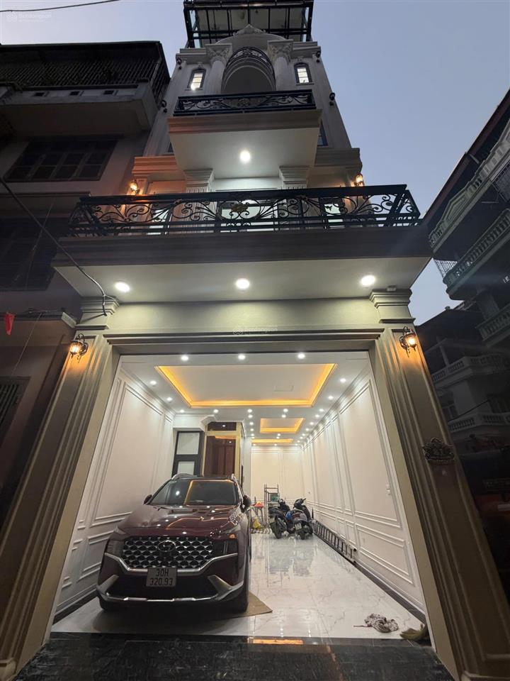 Chính chủ bán nhà xây mới cực đẹp khu quân đội tô vĩnh diện, ô tô vào nhà, ở quá thích, full đồ