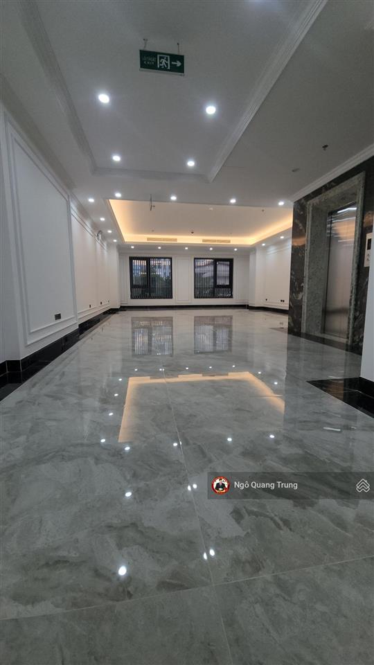 Mỹ đình có quá đẹp, ở và làm công ty, spa, trung tâm. hết nước chấm, 9 tầng, hầm có vỉa hè, ôtô