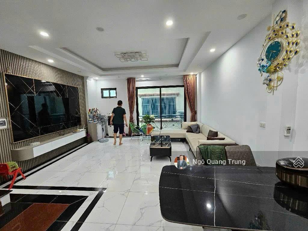 Cần tiền đại hạ giá gần 1 tỷ, bán nhanh nhà đại mỗ, ô tô đỗ cửa, khu vực đang cực kì phát triển