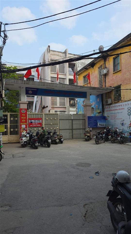 Bán nhanh nhà hồ đắc di, vị trí siêu ngon, trung tâm đống đa, khách mua về sơn sửa lại là ngon