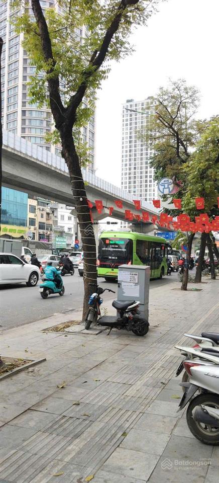 Căn mặt phố nguyễn trãi đối diện royal city ngon quá, không quy hoạch, gần vđ 2.5 và vin cao xà lá