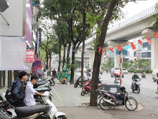 Căn mặt phố nguyễn trãi đối diện royal city ngon quá, không quy hoạch, gần vđ 2.5 và vin cao xà lá