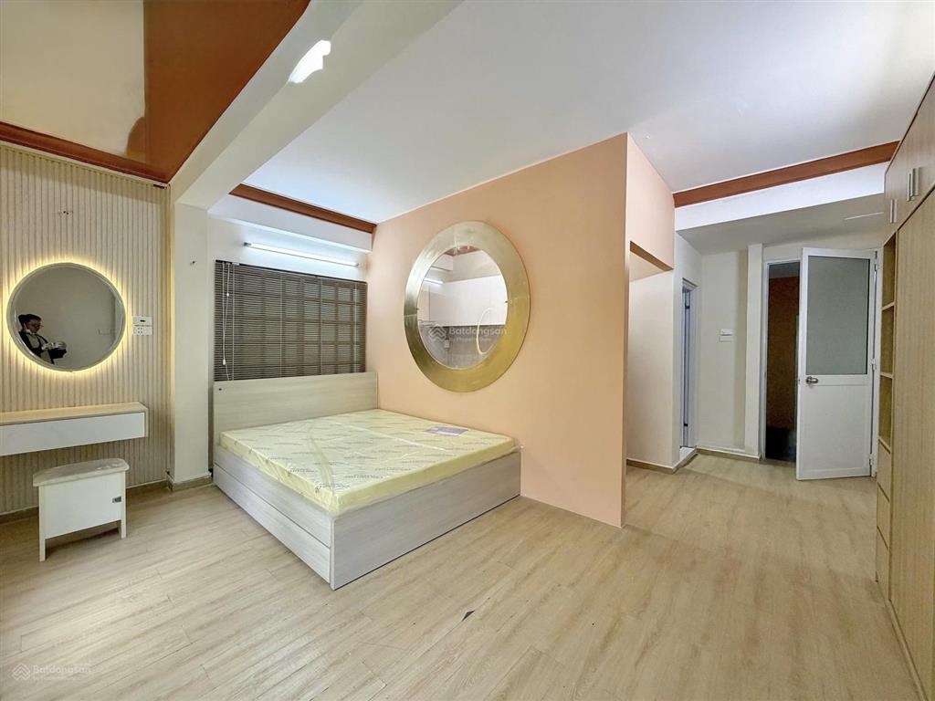 Căn hộ 1pn 40m2 ngay chợ bàn cờ gần đh hoa sen cách toà nhà viettel, chung cư hà 5p đầy đủ nội thất