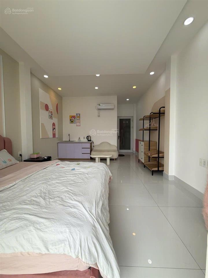 Phòng cho thuê 40m2 đường trần thiện chánh quận 10 gần vạn hạnh mall cách đại học hoa sen,huflit 2p