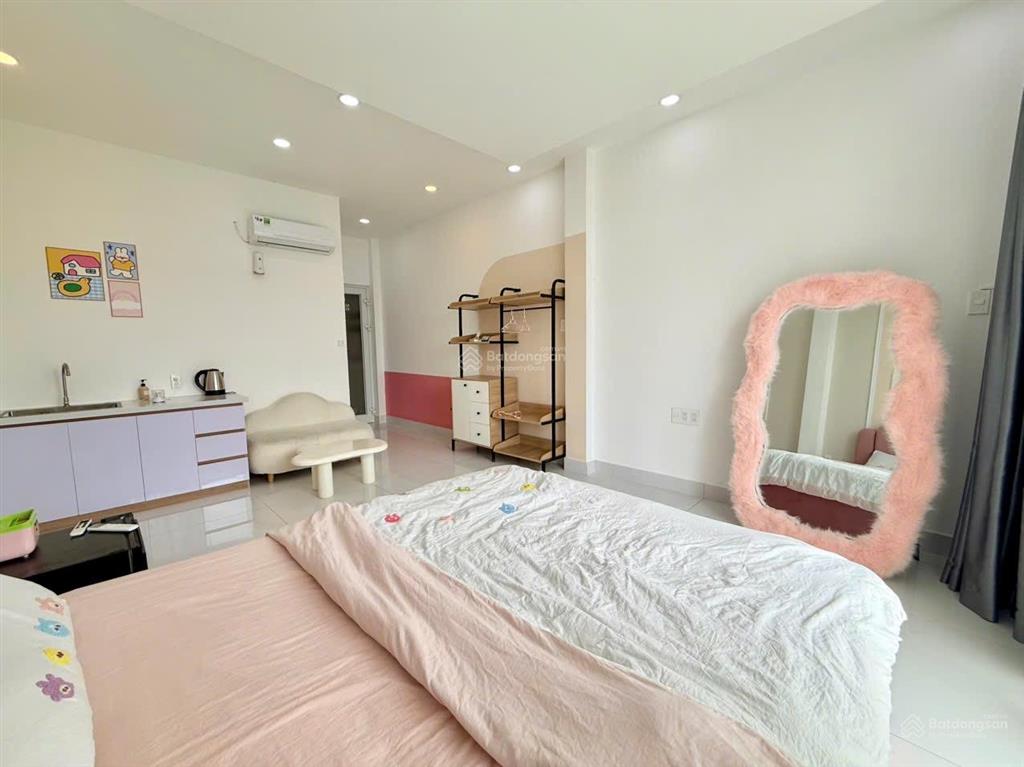 Phòng cho thuê 40m2 đường trần thiện chánh quận 10 gần vạn hạnh mall cách đại học hoa sen,huflit 2p