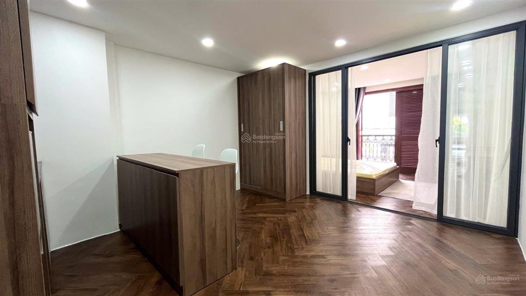 Phòng đường ba tháng hai quận 10 gần chung cư hà đô cách đại học kinh tế, hoa sen, huflit chỉ 2phút