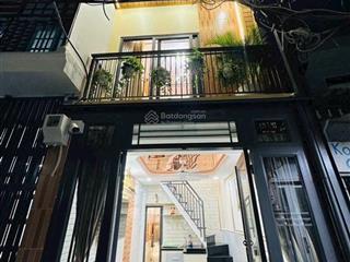 Chỉ với 2.x tỷ có ngay nhà trung tâm gò vấp, đường nguyễn du  3 tầng  cách đường phan văn trị 10m