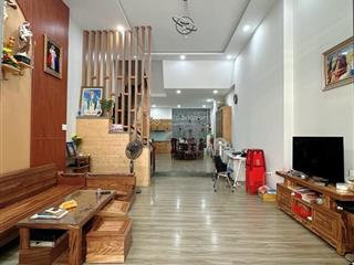 Nhà cách đường lớn 10m, 3 tầng, sân thượng, 5x1574m2 7,5 tỷ