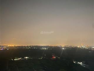 Cho thuê căn hộ green topaz, gần làng đại học