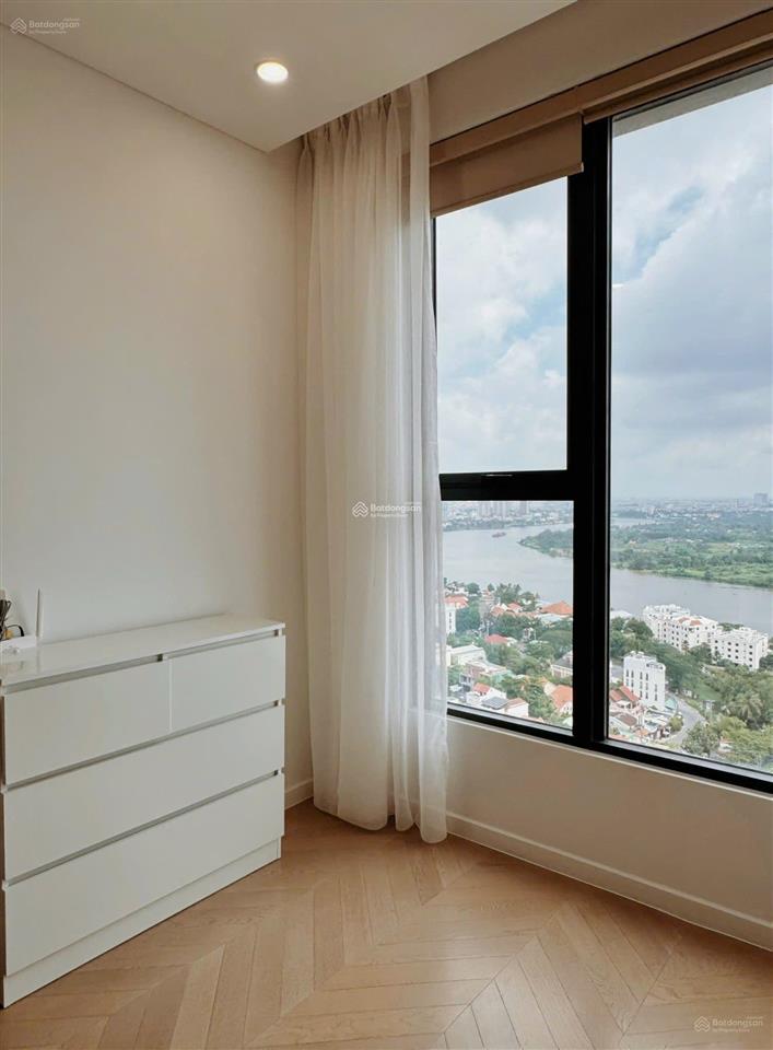 Định cư bán nhanh căn 3pn 96m2 căn hộ cao cấp thảo điền giá 16 tỷ bao thuế phí  em hòa 0932 953 ***