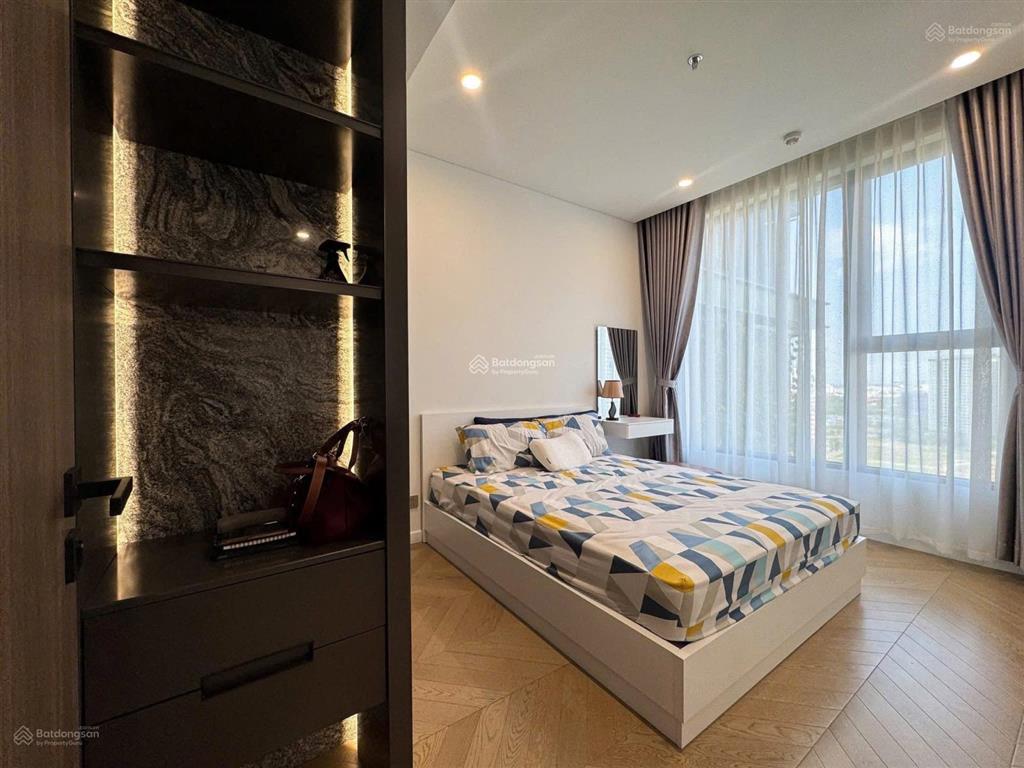 Tôi cần cho thuê căn 2pn2wc lumiere riverside full nội thất cao cấp giá 37tr/tháng  em 0932 953 ***