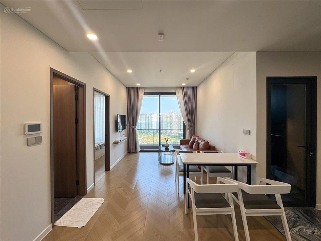 Tôi cần cho thuê căn 2pn2wc lumiere riverside full nội thất cao cấp giá 37tr/tháng  em 0932 953 ***