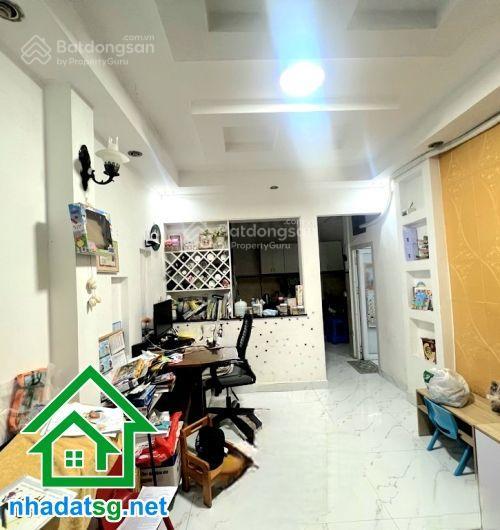 Chỉ 6,1 tỷ nhà trung tâm p.4 tân bình khu hiếm nhà bán  nở hậu 6m gần mặt tiền 3 pn 2 wc