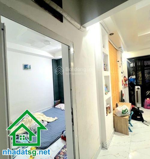 Chỉ 6,1 tỷ nhà trung tâm p.4 tân bình khu hiếm nhà bán  nở hậu 6m gần mặt tiền 3 pn 2 wc