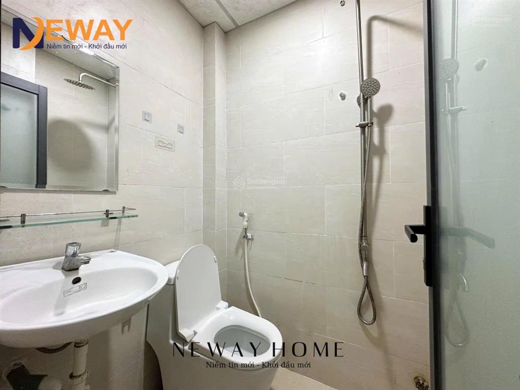 Phòng trọ giá rẻ  máy lạnh  thang máy  ngay đầm sen  đại học văn hiến