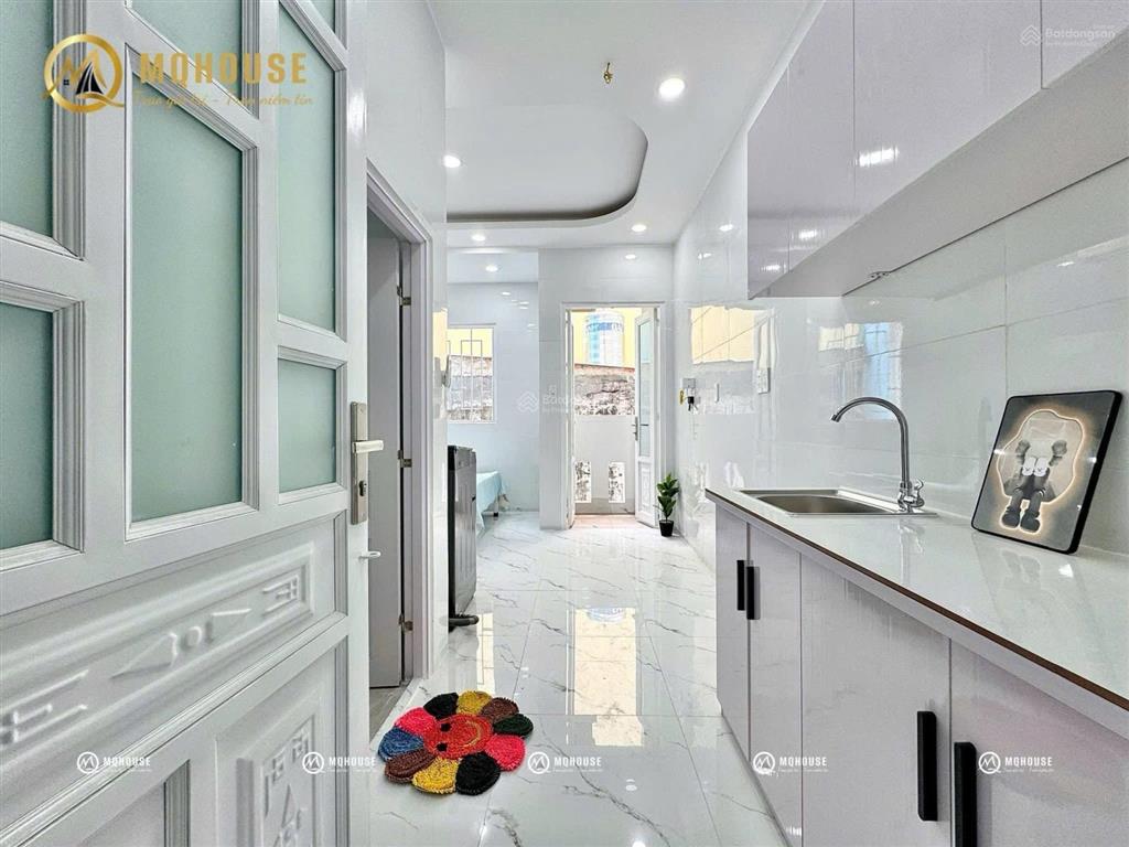 Căn hộ dịch vụ mới xây thoại ngọc hầu gần hồng lạc, etown, sân bay, full nội thất