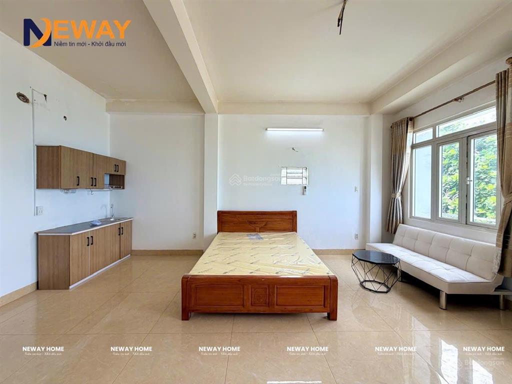 Căn hộ dịch vụ  ban công  đầy đủ tiện nghi  ngay aeon tân phú