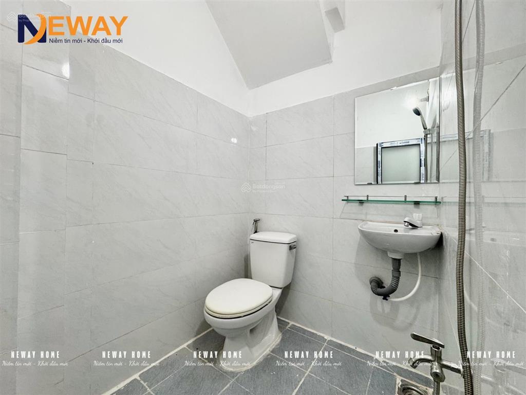 Phòng trọ giá rẻ  mới xây  ngay tô hiệu  ngã tư 4 xã  gần đầm sen