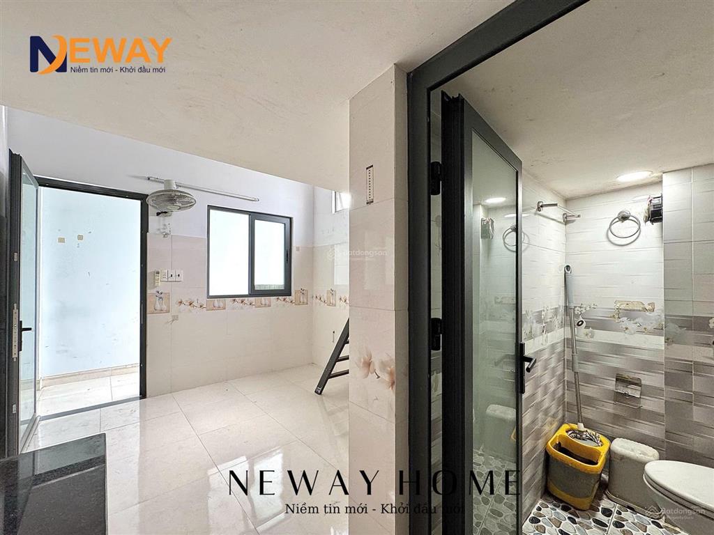 Phòng trọ giá rẻ  an ninh  thang máy  ngay ngã tư bốn xã  cạnh đầm sen  tiện qua đh văn hiến