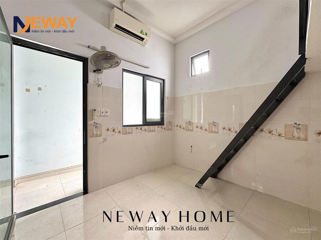 Phòng trọ giá rẻ  an ninh  thang máy  ngay ngã tư bốn xã  cạnh đầm sen  tiện qua đh văn hiến