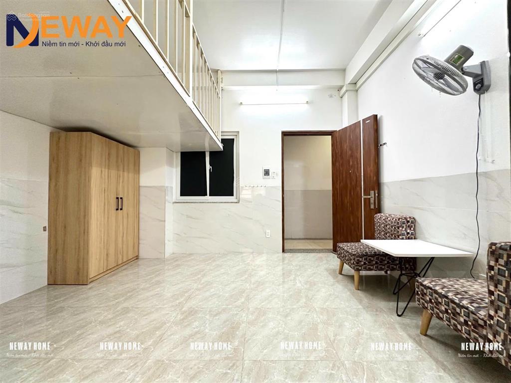 Căn hộ duplex full nội thất  ngay etown hoàng hoa thám  ở 3  4 bạn thoải mái