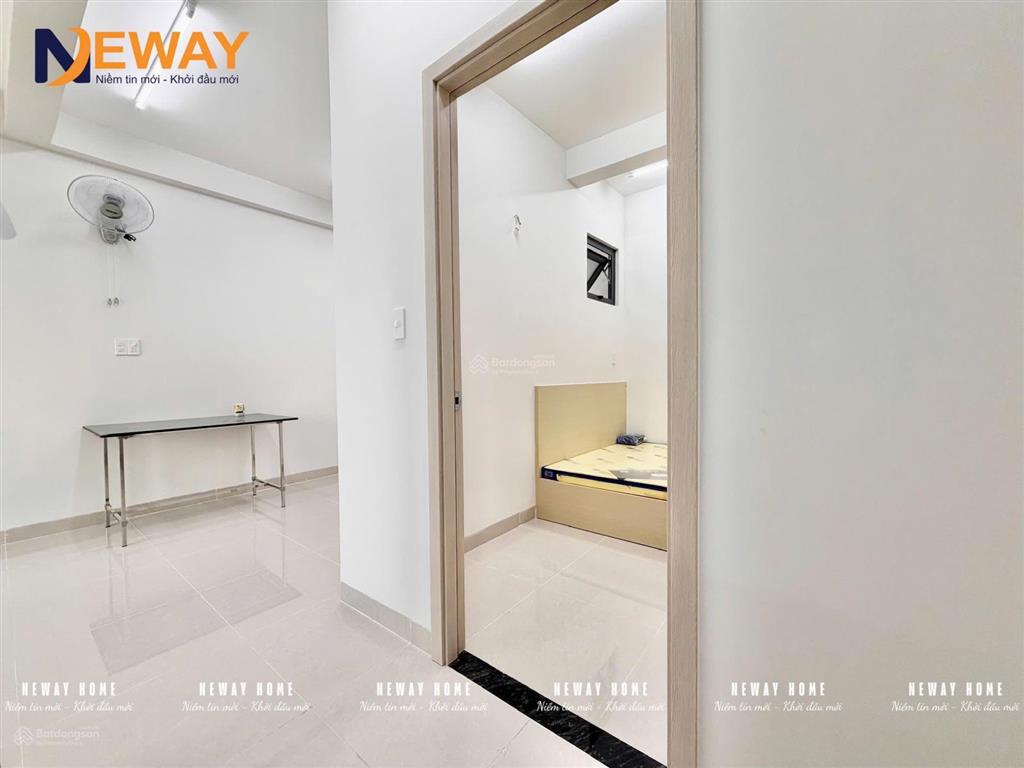 Căn hộ 2 phòng ngủ  2 nhà vệ sinh  mới xây 100%  full nội thất  ngay gần ngã tư 4 xã  hoà bình