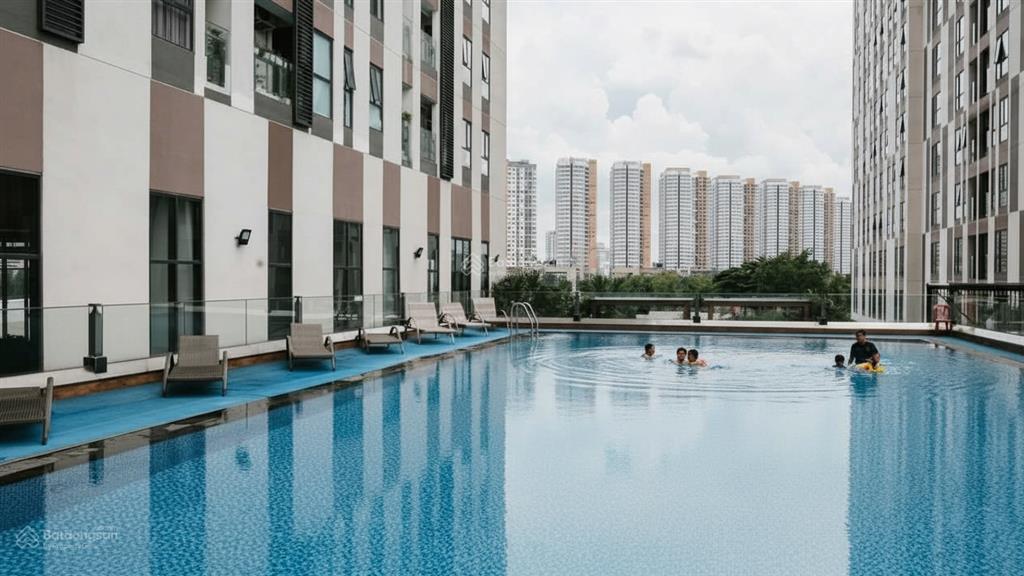 Bán officetel 2pn 2wc dt 61m² giá 4 tỷ