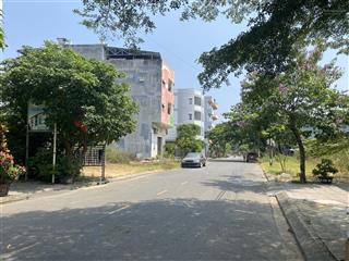 Bán nhà 2 tầng hoàng bật đạt đối diện khu fpt  ngay làng đại học đà nẵng vừa ở vừa cho thuê