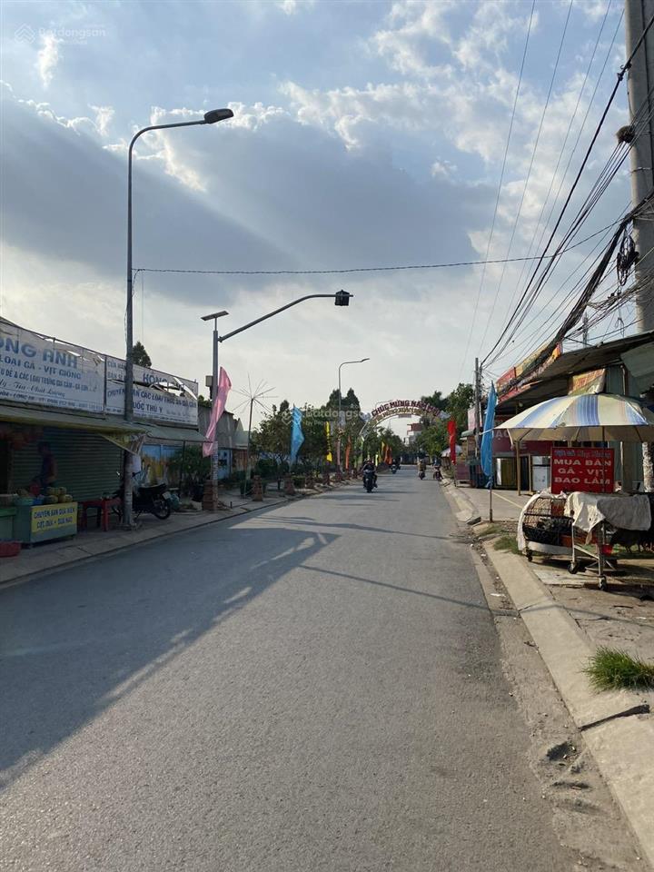 Lô đất thổ cư 90m2 sát bên tthc công xã mỹ hạnh nam