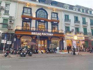 Cho thuê toà nhà mặt phố nguyễn văn cừ,sử dụng4000m2,mặt tiền40m,diện tích đấtgần 1000m2,bề thế