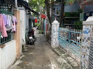 Đất 2 mặt kiệt trần cao vân, tặng nhà cấp 4. diện tích khủng