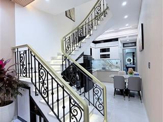 Nhà mới đẹp, trung tâm hải châu