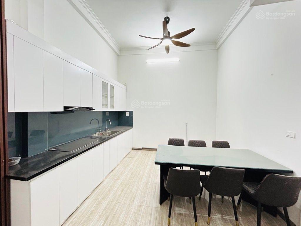 Bán nhà đẹp khương trung, vài bước ra ô tô, lô góc thoáng, mt 4.5m, dt 36m2, giá nhỉnh 8 tỷ có tl