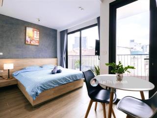 Toà chdv đê la thành, 86m2*7t, 21 phòng kk, 1 phút ra phố, ngõ ô tô, đủ gpxd/pccc, dòng tiền 8%/năm