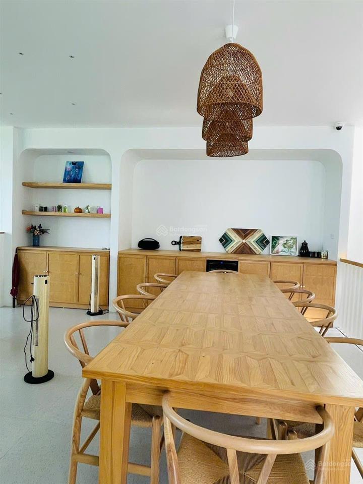 Cần chuyển nhượng villa 3 pn đã hoàn thiện full nội thất giá 7,5 tỷ