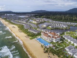 Chính chủ gửi bán căn biệt thự 3pn view biển giá 9 tỷ và căn 4pn view hồ ngay sát biển 9.6 tỷ