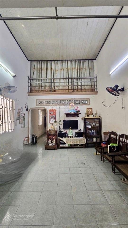 Bán mặt tiền 5m tặng nhà sau lưng công viên phần mềm  5p qua gò vấp  ngay cầu vượt quang trung