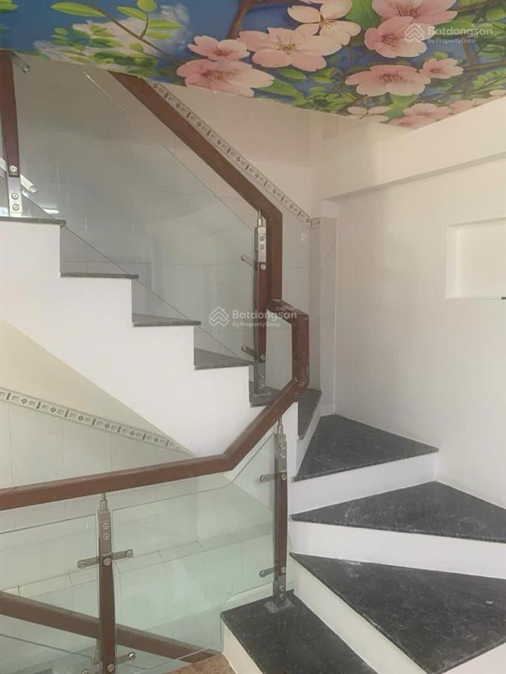 Bán nhà hxh 10m khu đồng bộ công viên phan huy ích  sát emart, 400m ra quang trung, 10p ra sân bay