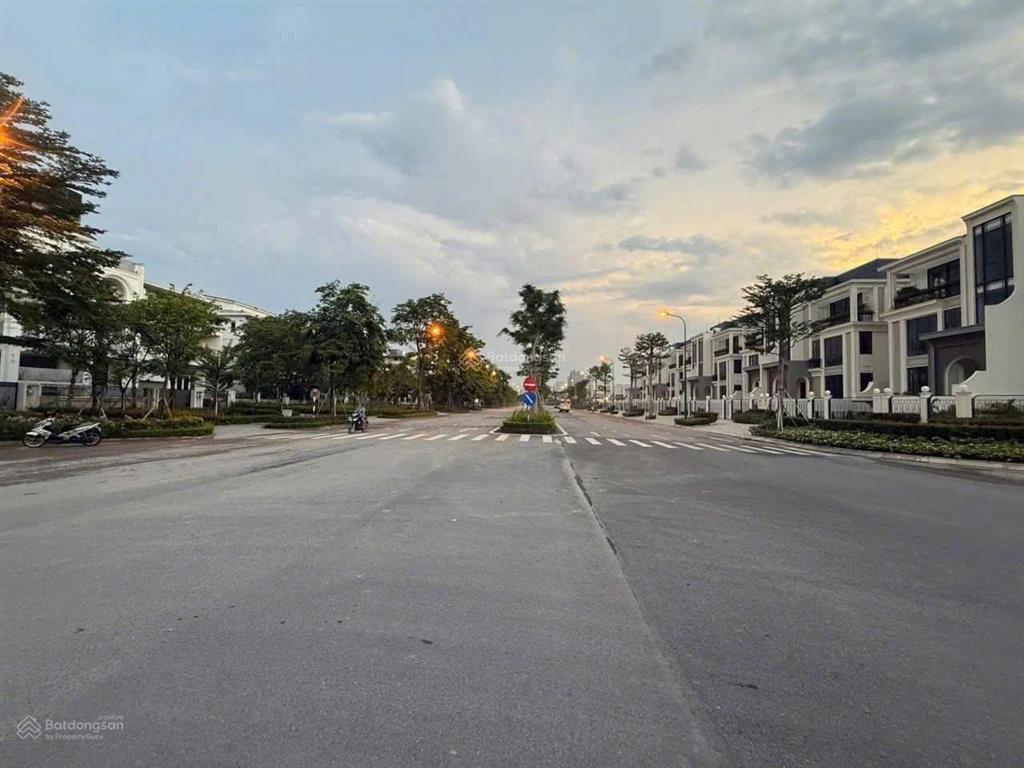 Chính chủ gửi bán căn biệt thự khu p  ciputra, giá tốt nhất thị trường, nhỉnh 400tr/m2