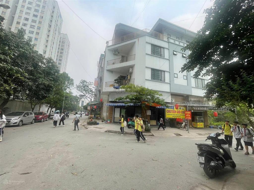 Chủ nhà cần bán căn lô góc 80m2, 4 tầng kinh doanh  kiến hưng, hà đông, có ô chờ thang máy