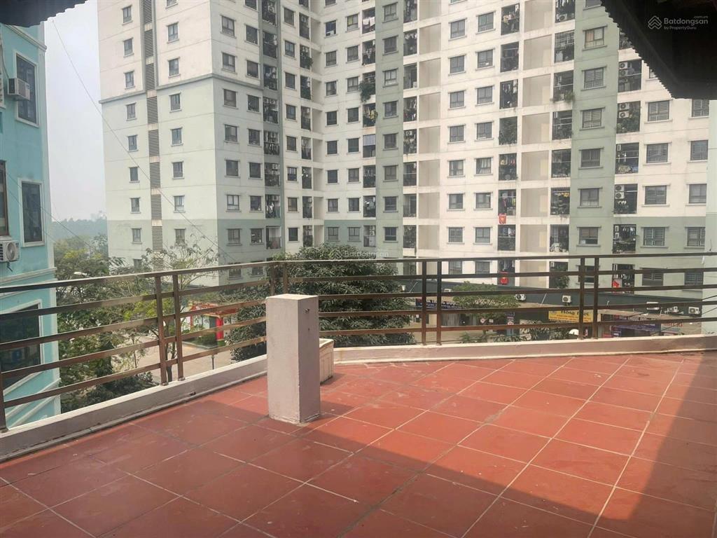 Chủ nhà cần bán căn lô góc 80m2, 4 tầng kinh doanh  kiến hưng, hà đông, có ô chờ thang máy