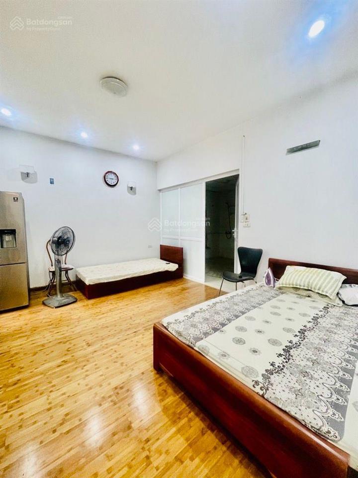 Chỉ quanh 8 tỷ  bán căn hộ 3pn siêu rộng  135m ngay mặt đường  ngô thì nhậm hà đông