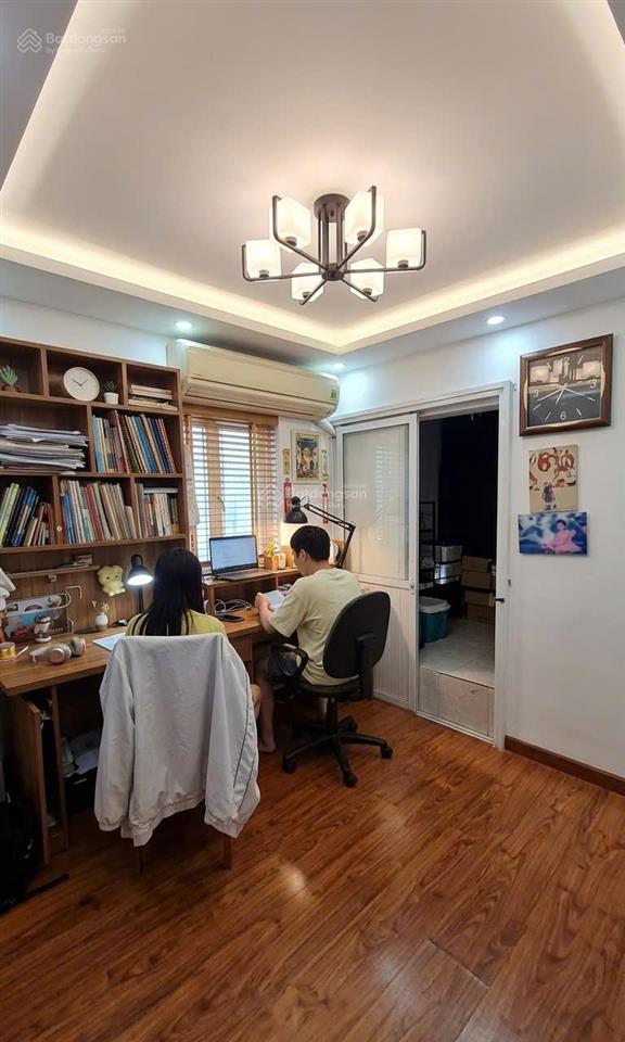 Tt mỗ lao căn 70m2 giá nhỉnh 2 tỷ, 2 phòng ngủ rộng, 2 thoáng giữa trung tâm hà đông