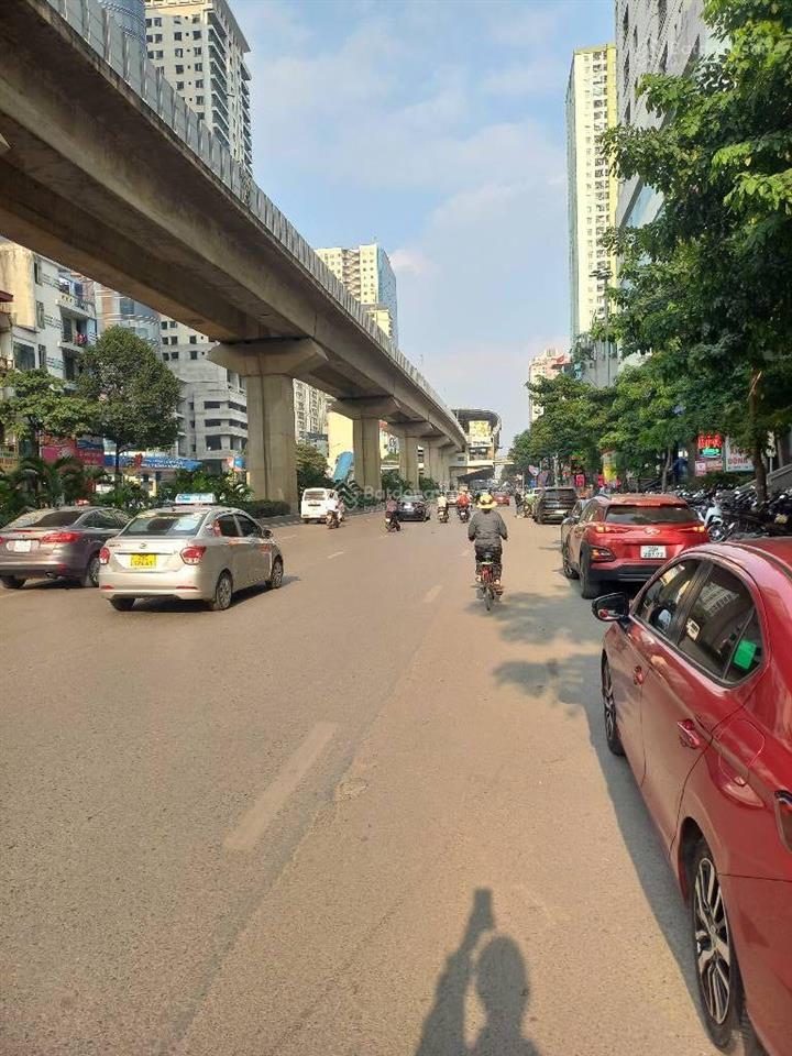 Bán chung cư trần phú  văn quán hà đông  3 ngủ, full nội thất  chỉ 5,75 tỷ