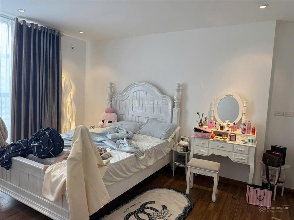 Bán căn hộ x2 đại kim chung cư bộ quốc phòng, 123m2, 4pn, giá chỉ 52tr/m2