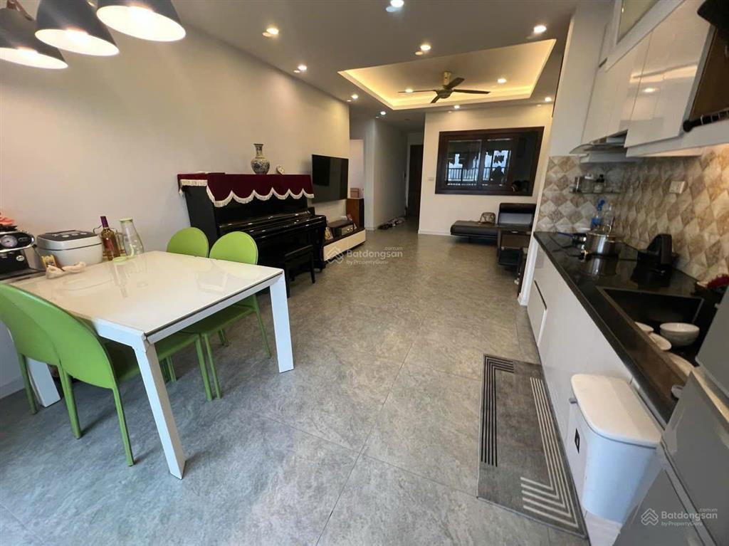 Chủ gửi bán căn hộ hh2a linh đàm 83m2, 3pn, 2wc, view đẹp, giá chỉ hơn 2 tỷ